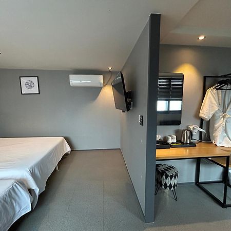 Deluxe Motel جيوجي المظهر الخارجي الصورة