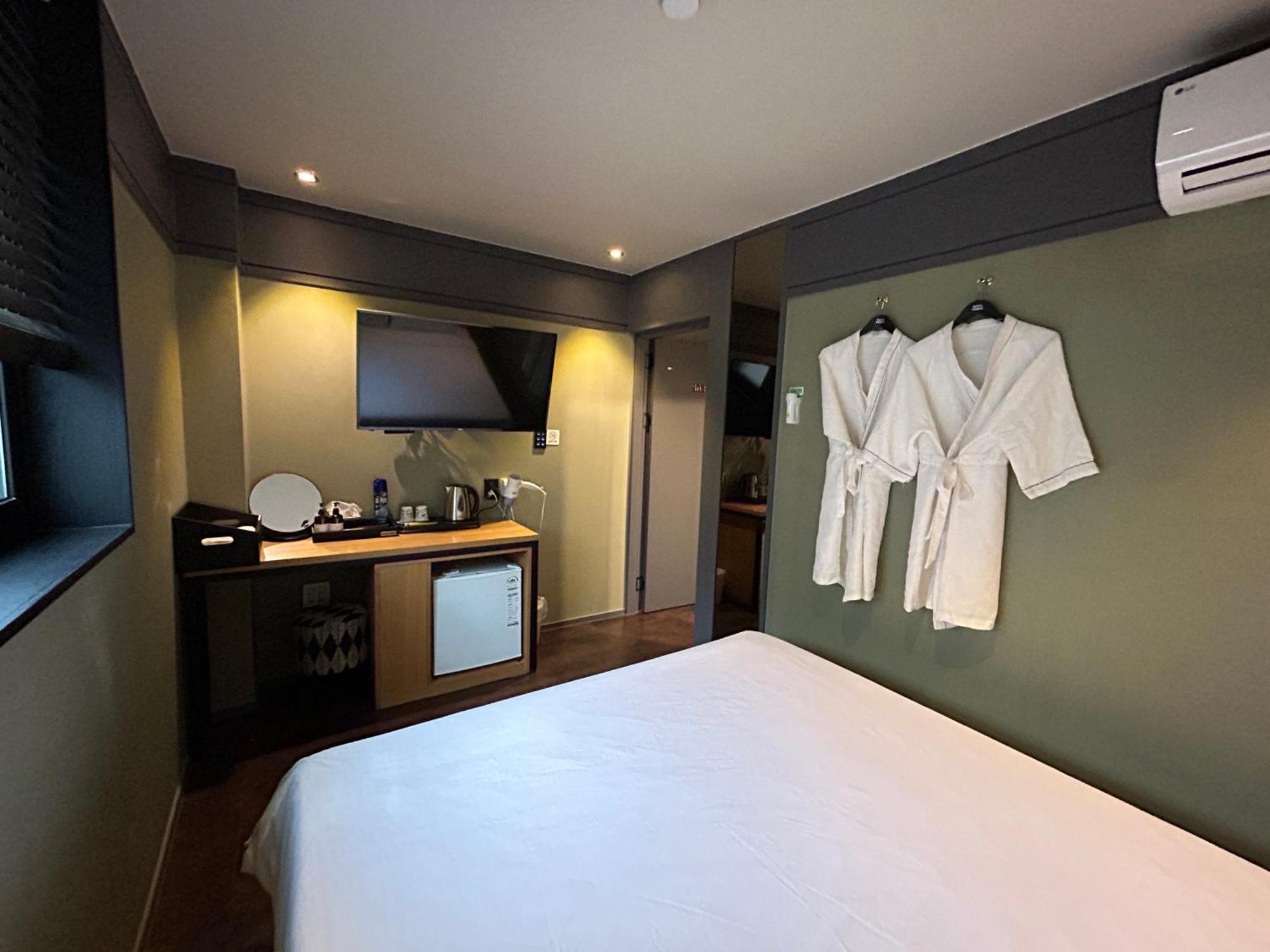 Deluxe Motel جيوجي المظهر الخارجي الصورة