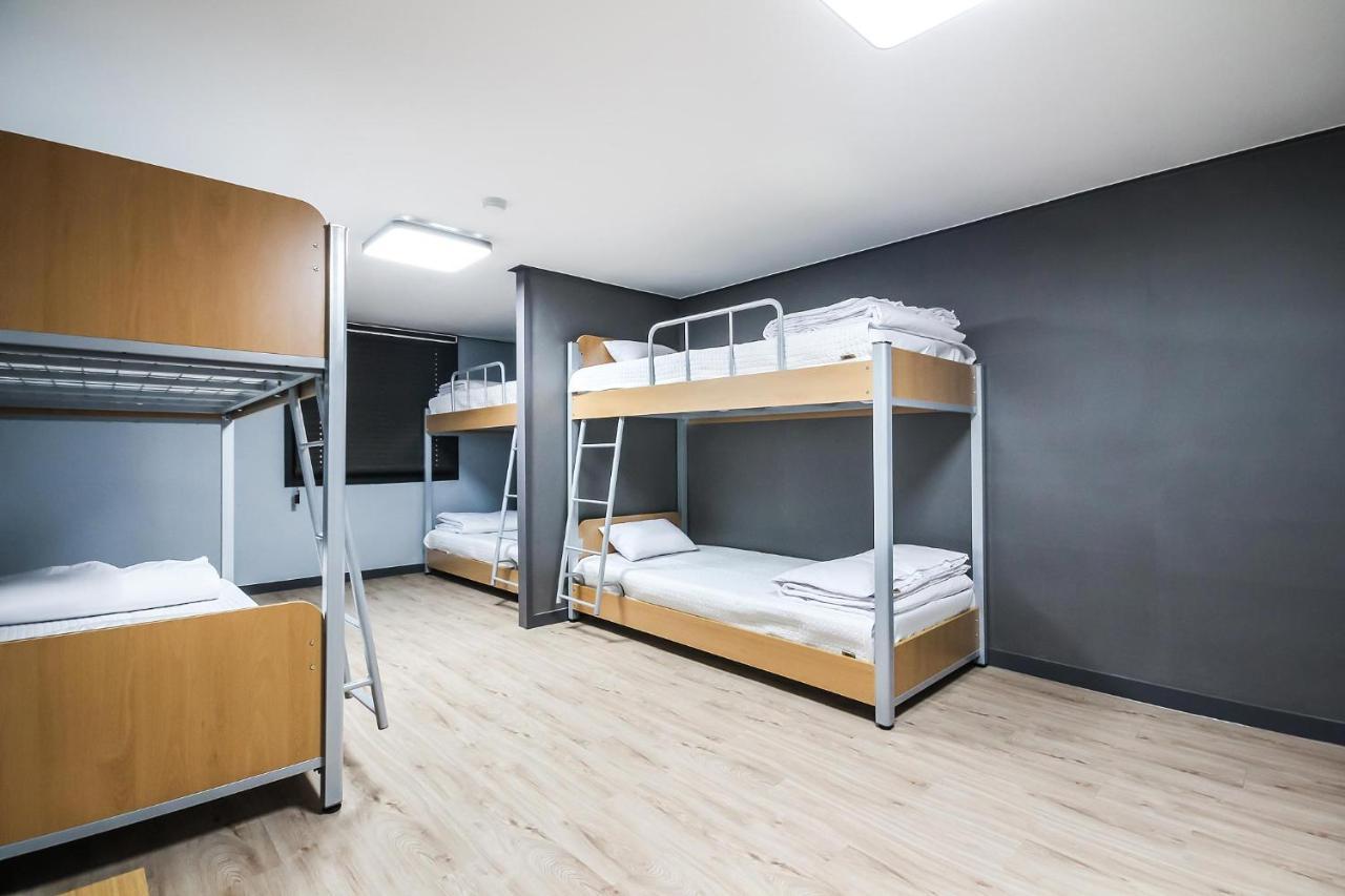 Deluxe Motel جيوجي المظهر الخارجي الصورة