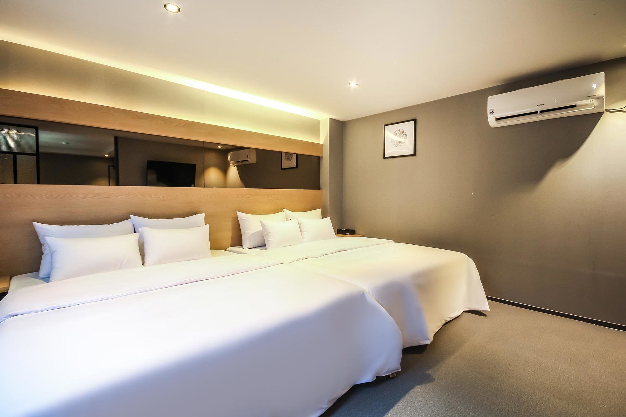 Deluxe Motel جيوجي المظهر الخارجي الصورة